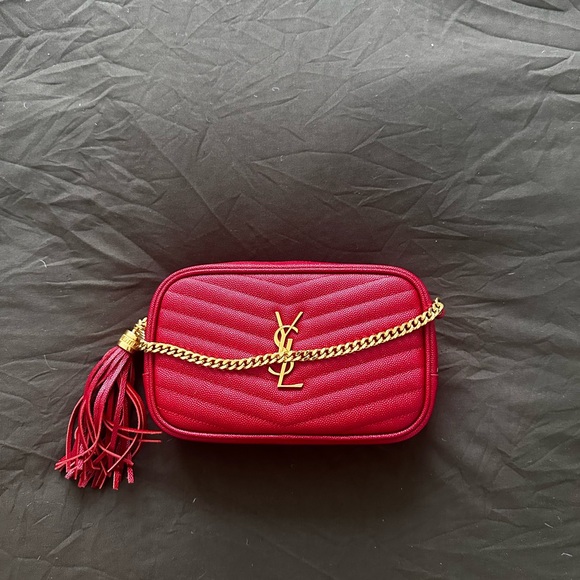 Yves Saint Laurent Red Crossbody Bag with Gold Chain - Picture 2 of 8